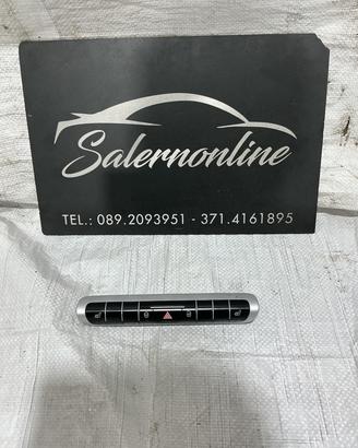 Indicatore 4 frecce con comando sedili riscaldabil
