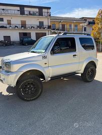 Suzuki jimny 2003 benzina