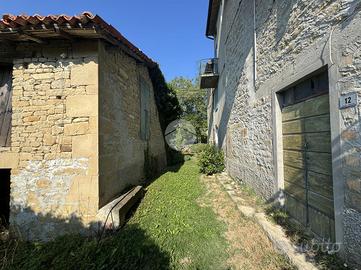RUSTICO A NEVIANO DEGLI ARDUINI