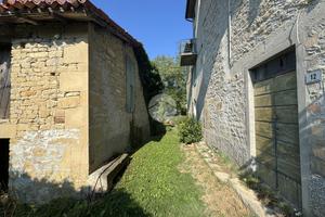 RUSTICO A NEVIANO DEGLI ARDUINI