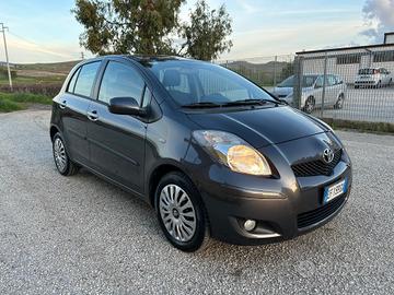Toyota Yaris 1.3 5 porte Sol