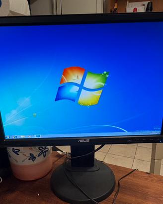 Pc + monitor