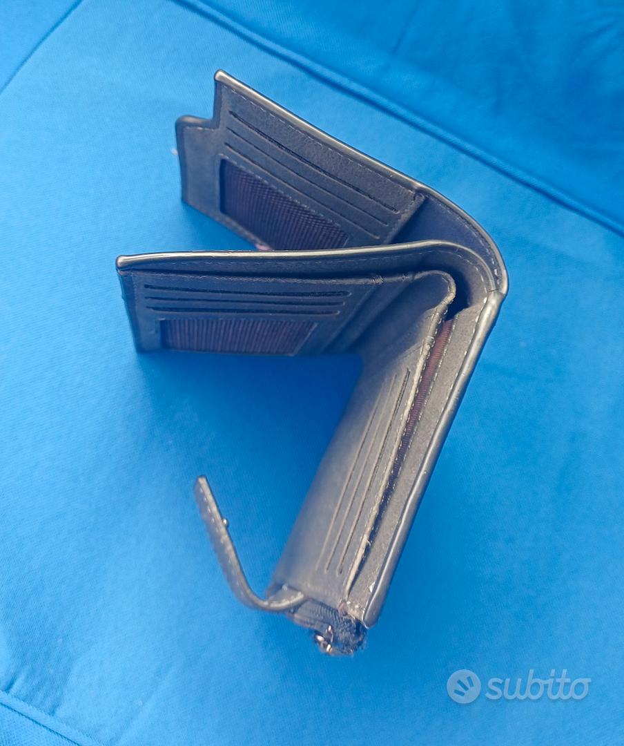 portafoglio Abbigliamento e Accessori In vendita a Milano