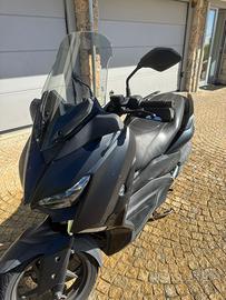 Yamaha x max