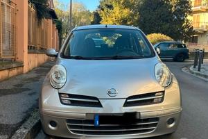Nissan Micra 2001 GPL 