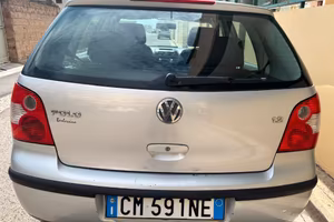 efficiente VW Polo 1.2  benzina anno 2004 