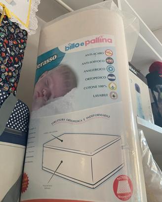 Materassino per lettino da campeggioe cuscino