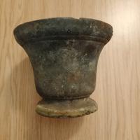 antico mortaio in  bronzo