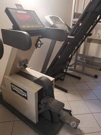 Technogym steprace 