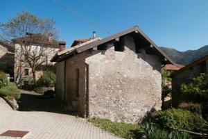 Rustico centro paese fraz. Erno comune Veleso (Co