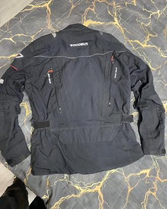 Giubbotto moto modeka
