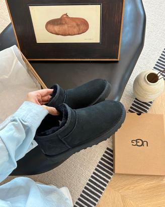 Stivali da neve UGG Mini / Nero 37
