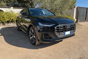 Audi Q8 55 TFSI Plug-in Hybrid Quattro Sport 2023