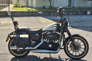 Harley Davidson 883 iron 2012