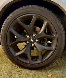 Cherchi in lega da 20 Dodge Challenger originali