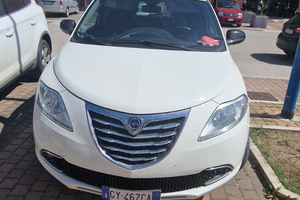 Lancia Ypsilon 2013