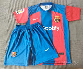 Completo Barcellona blaugrana - XS / 16 anni