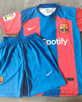 Completo Barcellona blaugrana - XS / 16 anni