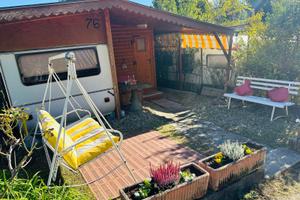 Casetta semi mobile in campeggio a Rubiana