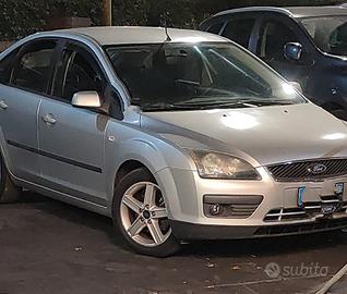 Ford Focus - 500 euro