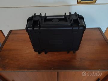 Valigetta robusta per fotocamera o altro.