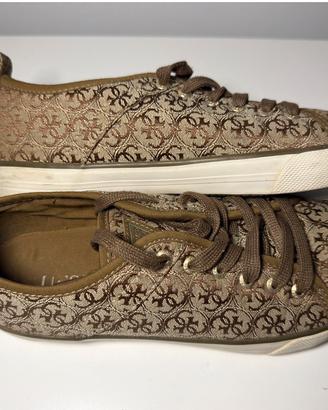 🔥Sneakers Guess 39 PARI AL NUOVO