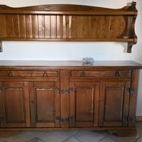 credenza stile arte povera