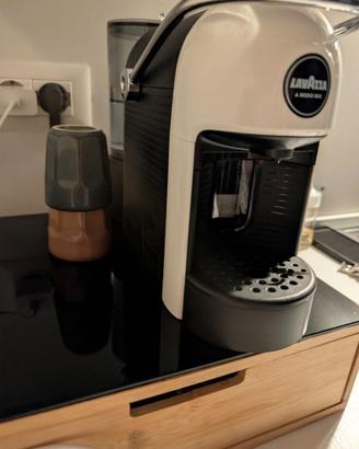 Lavazza A Modo Mio modello Jolie