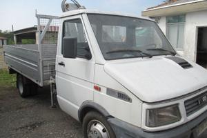 IVECO   DAILY  35.8   CON GRU