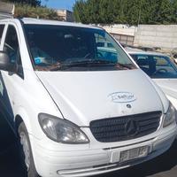 Vendiamo ricambi per Mercedes Vito