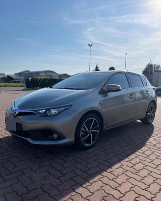 Toyota Auris II Style cvt Full Hybrid