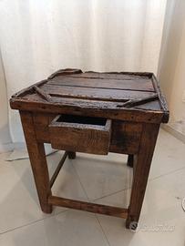 Tavolino da calzolaio 