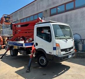 Piattaforma autocarrata Isoli PNT 205