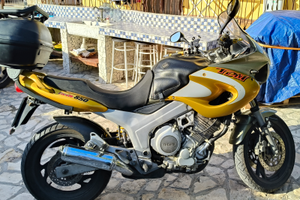 Yamaha TDM 85o PERMUTO CON ALTRA MOTO