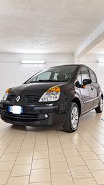 Renault Modus 1.2 75cv Saint Tropez