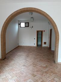 Immobile commerciale