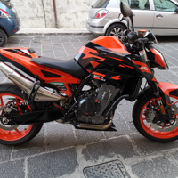 Ktm 890 Duke gp 2023