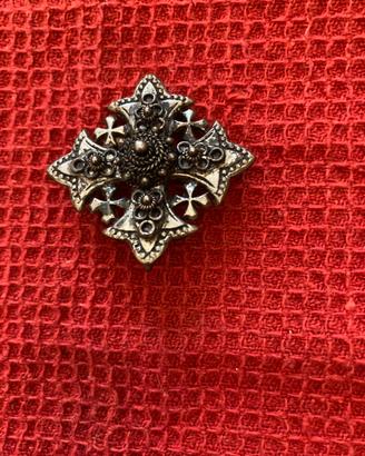 Spilla o ciondolo Vintage a forma di croce