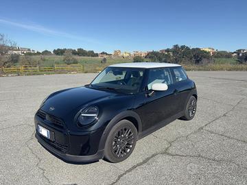 Mini Cooper 2024
