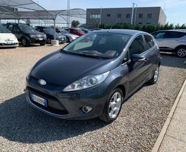 FORD Fiesta 1.4 5 porte Bz.- GPL Titanium