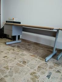 Scrivania 30€