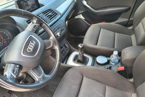 Audi Q3 2.0 TD 120 CV colore bianco € 11500