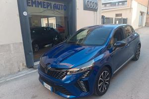 Renault Clio 1.0- 90 CV Techno KM18000 Garanzia Re