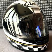 Casco Arai