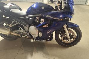 suzuki bandit 600cc