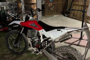 Husqvarna WR 125cc