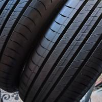 N2 gomme 215 60 17 Goodyear seminuove 