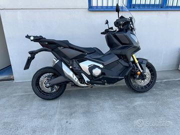 Honda X-ADV 750 XADV DCT