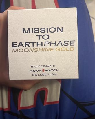 Mission to easrth phase moonshine gold