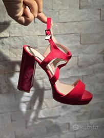 SANDALO CON TACCO ROSSO